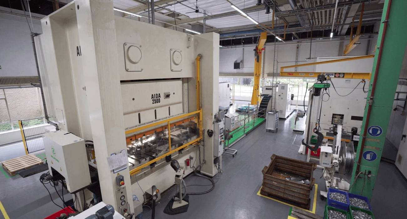 Automatic presses production | KeyTec Netherlands